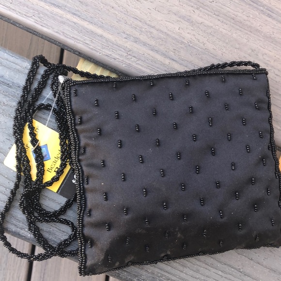 HP๐ฅBeaded mini bag - Picture 4 of 5